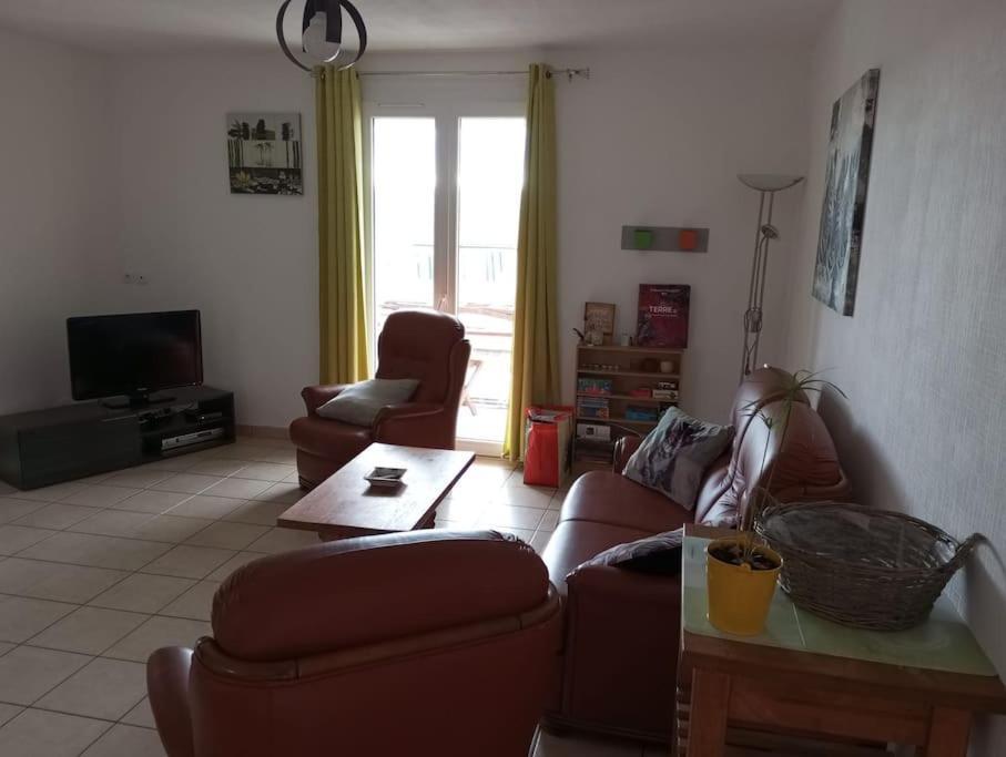 Maison 6 Personnes Billom Kültér fotó
